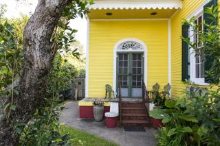 Auld Sweet Olive Bed and Breakfast - 8