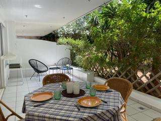 Vouliagmeni‘s Secret Garden near the Sea - Athens - 8