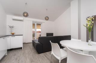 Apartments Maza - 7