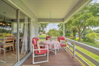 Docks and Balcony Peaceful River Abode in Dunnellon - Dunnellon - 9