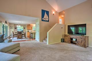 Beaver Lake Retreat with Deck and Private Hot Tub - Garfield - 5