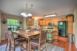 Beaver Lake Retreat with Deck and Private Hot Tub - Garfield - 3