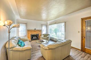 Cozy Retreat with Yard about 2 Mi to Lake Michigan! - 7