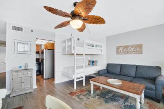 Sunbird Beach Resort by Panhandle Getaways - Panama City Beach - 3