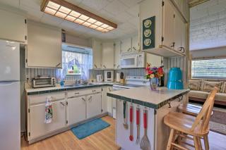 Quaint Country Cottage - Boat, Golf and Explore! - 1