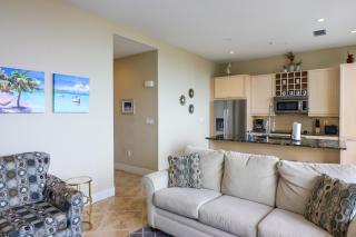 Beachfront Laid Back and Luxurious Diamond Beach Condo - Amazing Pools Amenities - 7
