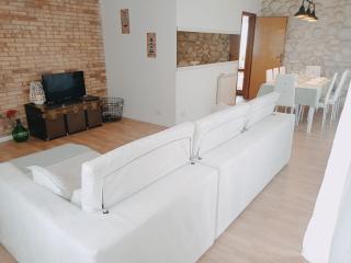 300 mt from the Sea - Free Parking - Wi-fi AC & Prime Video - Lido di Camaiore - 9