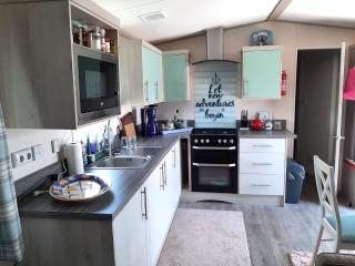 Welcoming chalet in Oostkapelle with garden - Oostkapelle - 2