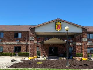 Super 8 by Wyndham Independence KS - Independence - 0