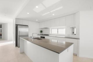 Kings Surf Unit 6 5 Ormonde Tce Kings Beach - Caloundra - 5