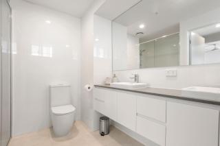 Kings Surf Unit 6 5 Ormonde Tce Kings Beach - Caloundra - 1