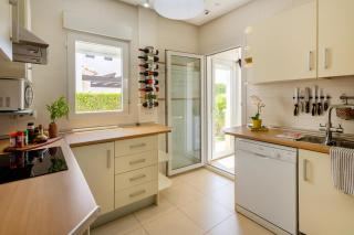 Luxury Spa and golf villa Denton - 3