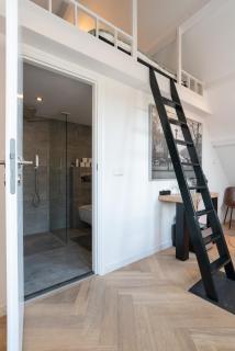 Raam Studio's - 3