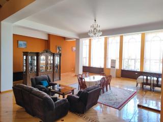 GUEST HOUSE "Rohat Lux" - 3