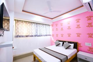 HOTEL GOLDEN CITY - 2