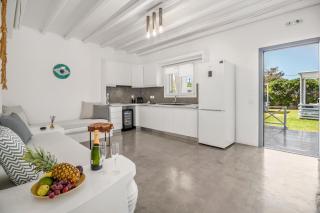 Ow Andros Luxury Suites - 8