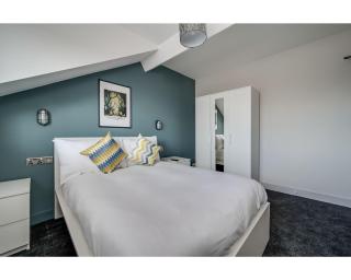 Central Belfast Apartments - The College Quarter - 4