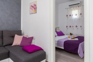 Apartments Babic - Milna - 4