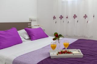 Apartments Babic - Milna - 1