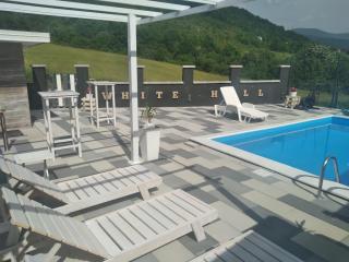 Holiday House White Hill - 3