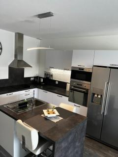 Casa Petra SALGA - Corte - 5