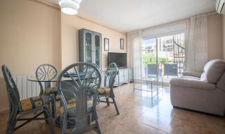 R129 Apartamento con terraza y piscina comunitaria cerca de la playa - 6