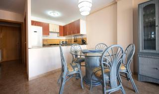 R129 Apartamento con terraza y piscina comunitaria cerca de la playa - 3