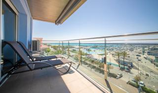 R130 Beachfront Apartment with air conditionner - Segur de Calafell - 0