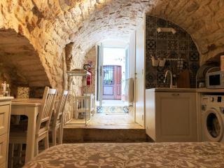 Tao Stones - Alloggio in pietra - Conversano - 2