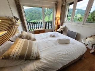 Appartement skis aux pieds avec piscine, rénové et confortable - FR-1-598-18 - Les Gets - 2