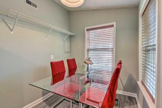 Quaint Downtown Murfreesboro Cottage with Lush Yard - Murfreesboro - 5