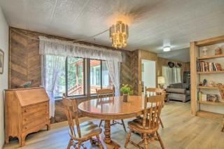 Hatch Retreat with Deck, Grill and Creek Access! - Hatch - 9