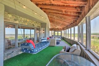 Spacious, Scenic Wagner Haven with River Access - Wagner - 0