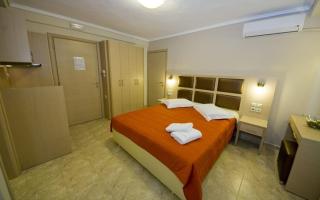 Gaia Studios & Apartments - 6