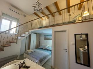 ST-Gallery Apartment - 9