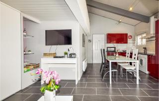 1 Bedroom Gorgeous Home In Rodès - 5