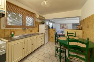 Victoria's Summerhouse - Andro - 1