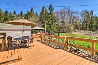 3 Mi to Lake Spacious Tobyhanna Home and Guest Home - Tobyhanna - 0