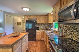 Cozy Cabin with Patio on Craig Creek Pets OK! - 5