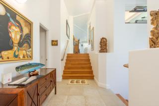 Three-Bedroom Apartment - Princeville - 1