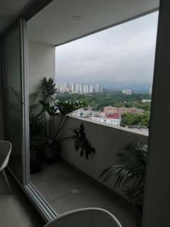 Apartamento 2 habitaciones excelentes zonas sociales - 7