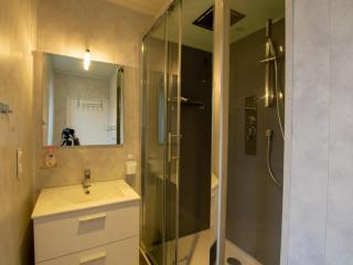 Gîte avec jardin, jacuzzi, proche Sarlat et Lascaux, idéal pour familles et amis - FR-1-616-246 - Paulin - 2