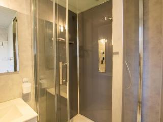 Gîte avec jardin, jacuzzi, proche Sarlat et Lascaux, idéal pour familles et amis - FR-1-616-246 - Paulin - 1