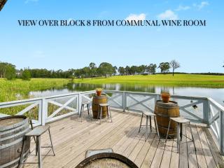 Block Eight Estate Water View Villa - 1