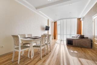 Arcadia Panoramic View Luxury Apartments - 7