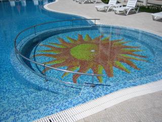 Chateau Del Mar Holiday Apartments - 6