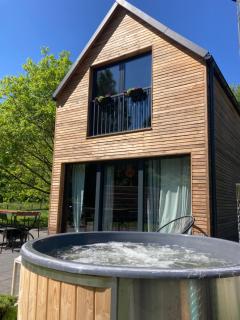 Domek z Jacuzzi - Mrzeżyno - 0