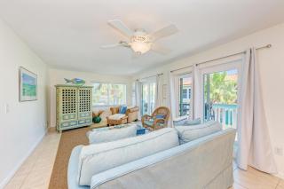 Anna Maria Island Bay Watch Bungalow - Bradenton Beach - 1
