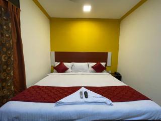 Skyry Hotels Adyar - Chennai - 5