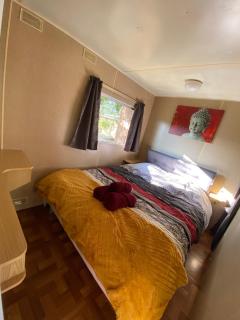 Mobilhome sous chalet en bois à la ferme - Josnes - 1